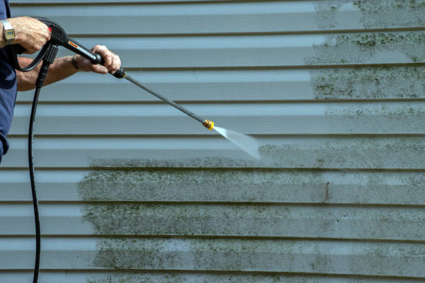 Professional Pressure Washing Services in Oaklawn Sunview, KS